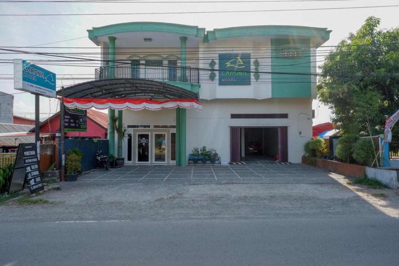 Hotel Reddoorz Syariah At Jalan Jenderal Sudirman Palopo Exterior foto